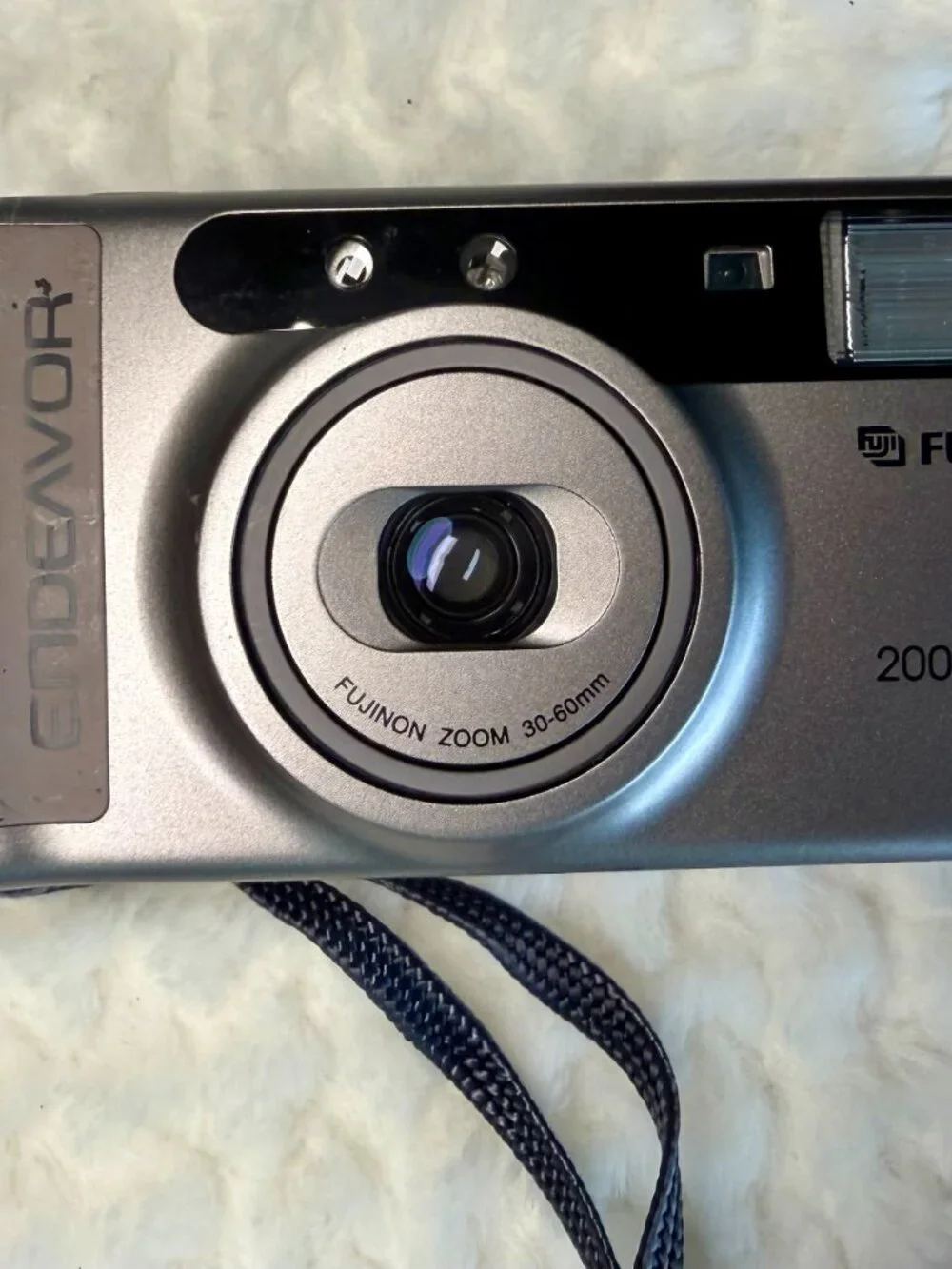 Vintage FUJIFILM ENDEAVOR 200iX APS Zoom Film Camera with case
